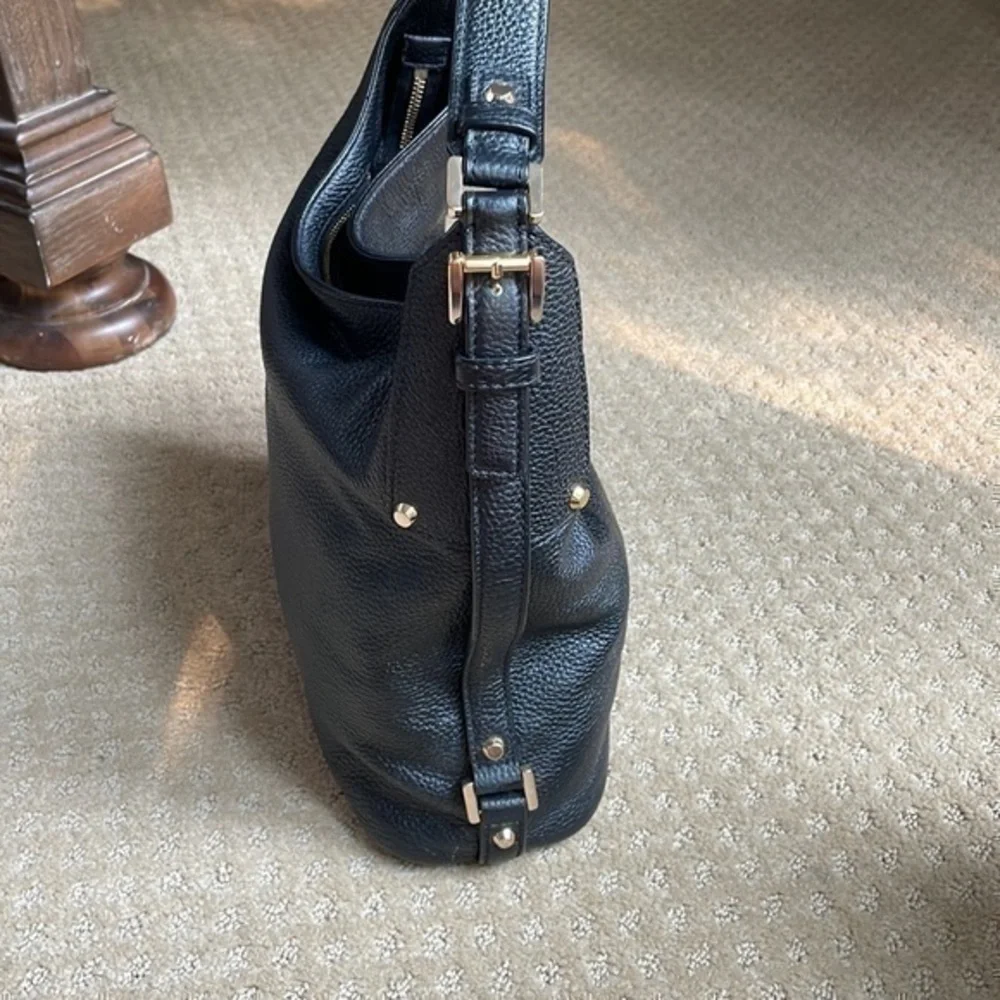 Michael Kors medium leather black with gold hardware shoulder bag purse